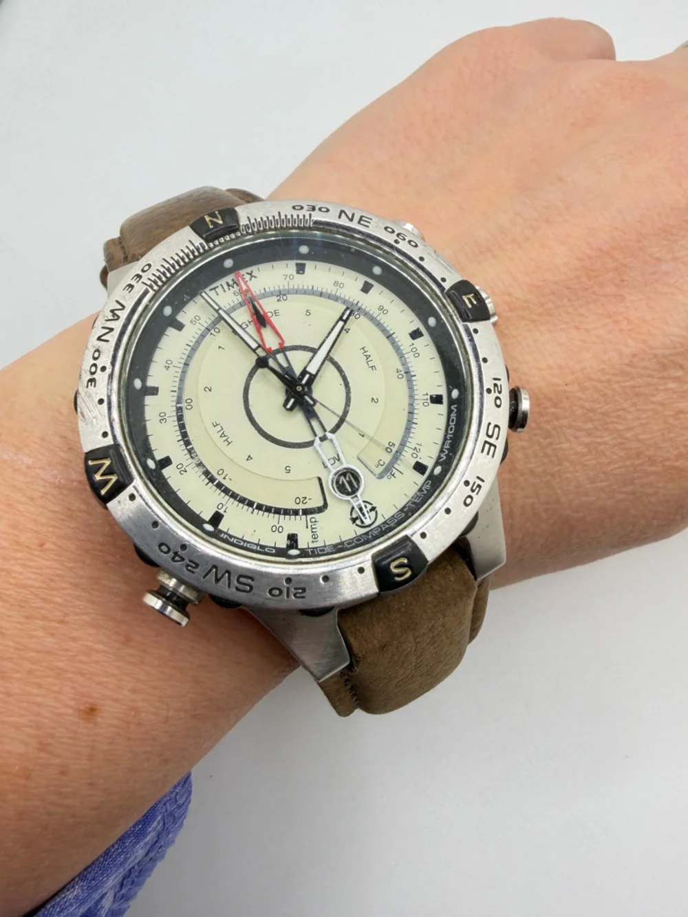 Pre-Owned MEN'S TIMEX,‎ T2N721, Quartz Compass Tide Temp 45mm Watch!